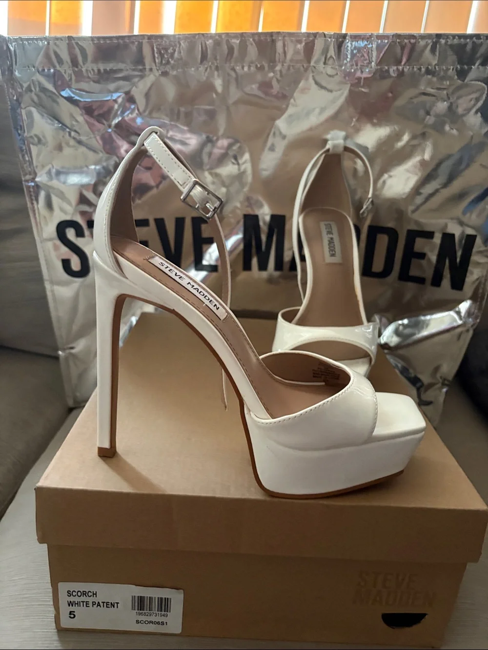 Steve Madden White Patent Platform Sandals with Ankle Strap